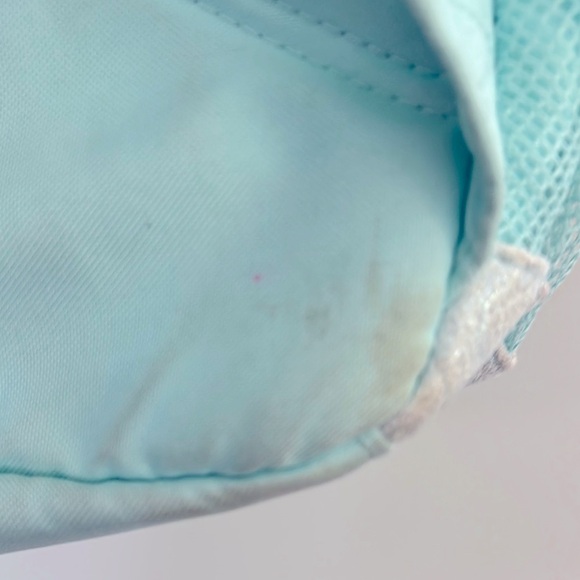 Frozen Themed Backpack with Elsa and Anna - Picture 10 of 11